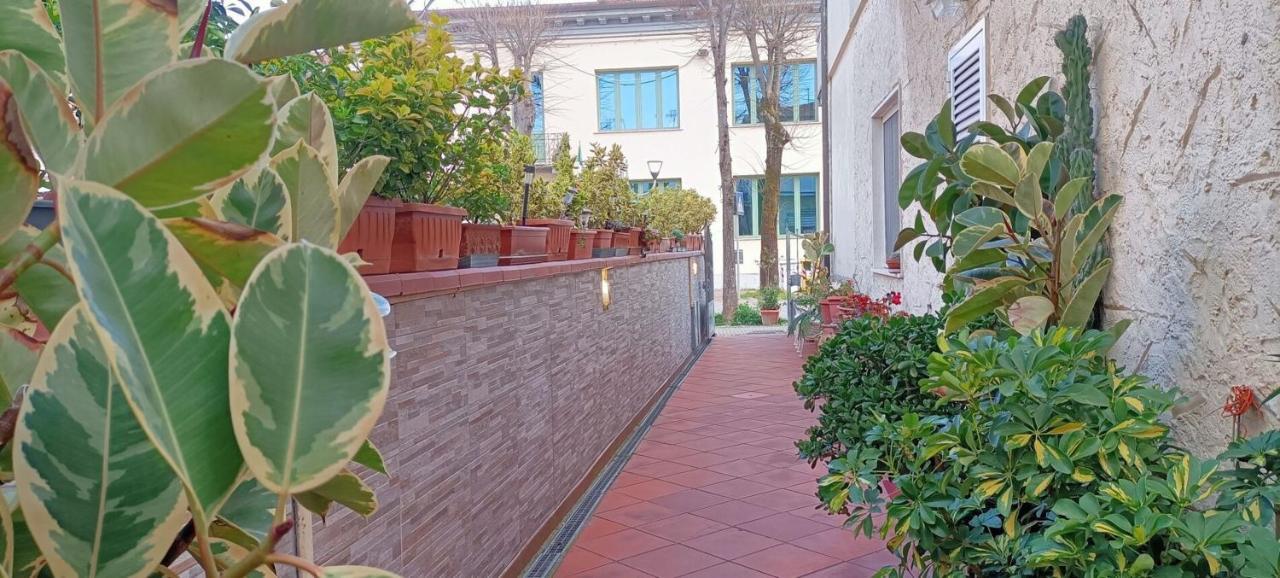 Lovely House Near The Beach Torre del Lago Puccini Esterno foto