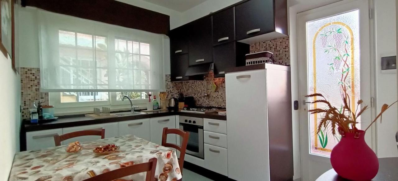 Lovely House Near The Beach Torre del Lago Puccini Esterno foto